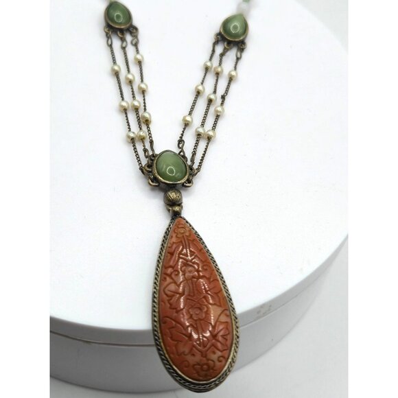 Vintage RARE Monet Faux Cinnabar Pendant Necklace Asian Revival Jade Pearl 70s - Picture 4 of 7